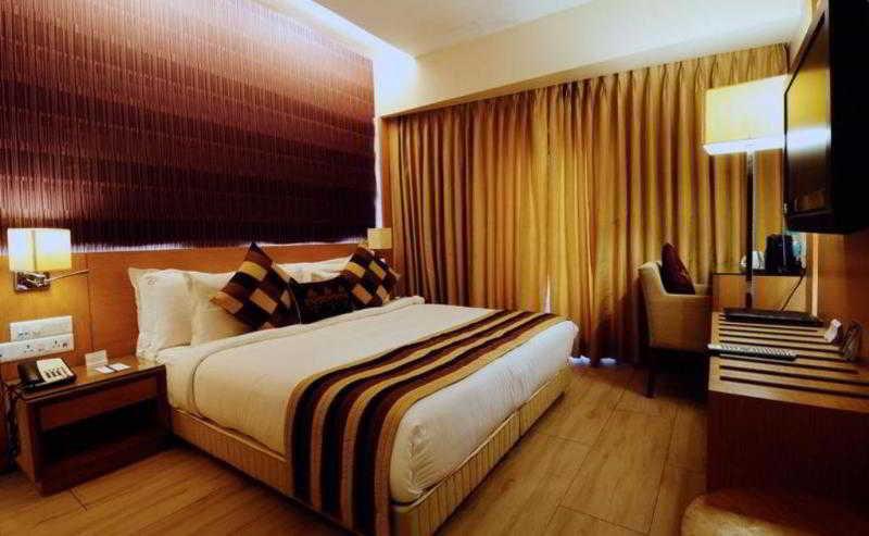 Salida Del Sol Hotel Panaji Luaran gambar