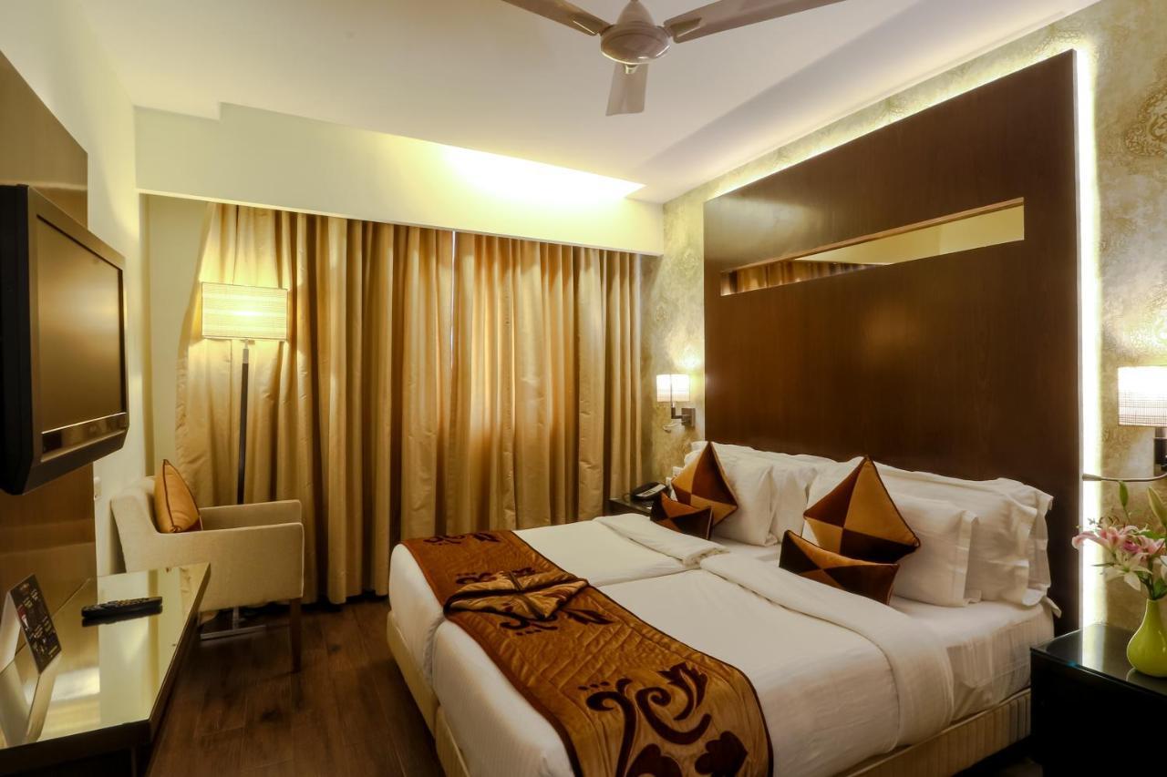 Salida Del Sol Hotel Panaji Luaran gambar